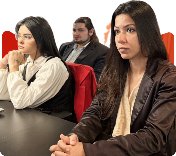 Consultora Firece atendendo cliente